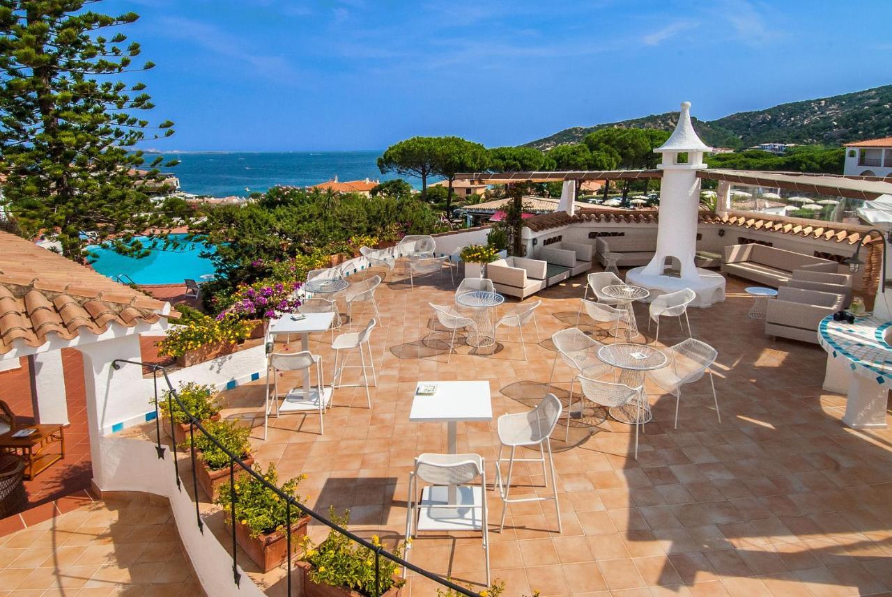 Hotel Punta Est Baja Sardinia Exteriör bild