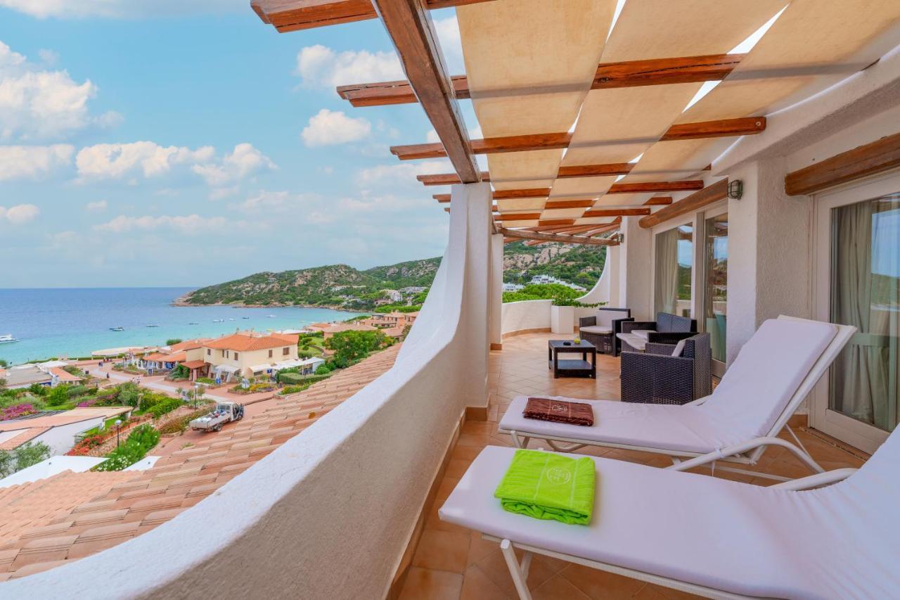 Hotel Punta Est Baja Sardinia Exteriör bild