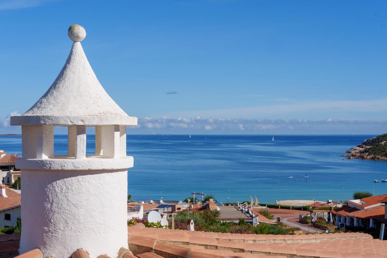 Hotel Punta Est Baja Sardinia Exteriör bild