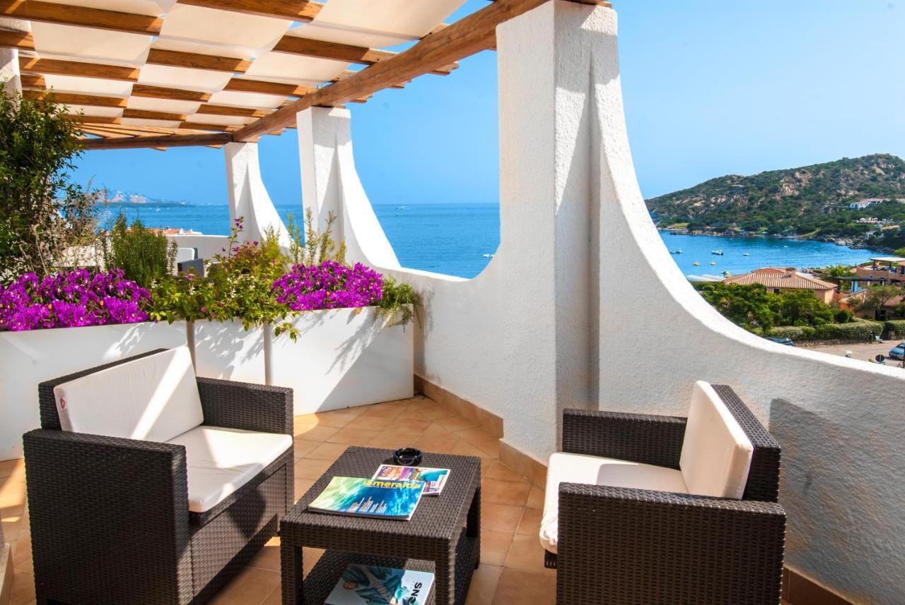 Hotel Punta Est Baja Sardinia Exteriör bild